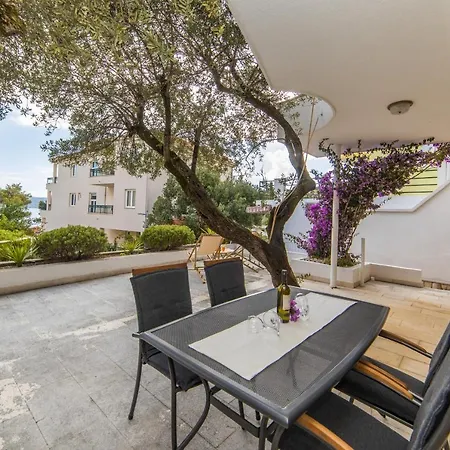 Apartmani Aida Zivogosce Exterior photo
