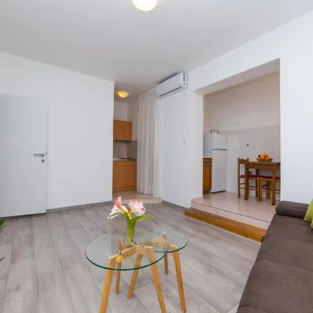 Apartmani Aida Zivogosce Exterior photo