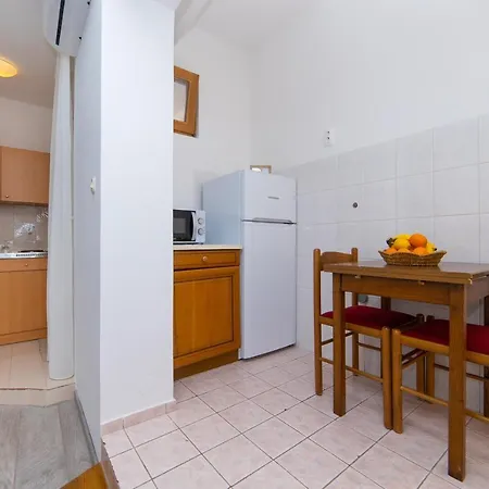 Apartmani Aida Zivogosce Exterior photo
